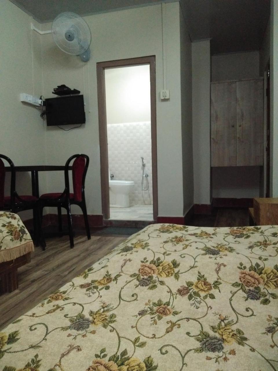 Hotel Pine Kohima 외부 사진
